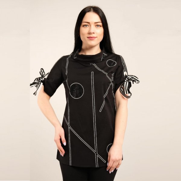 bluza-s-geometricheskim-printom-miss-marisis-8458