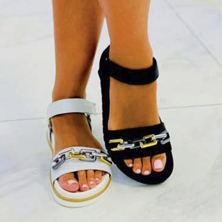 Кожаные сандалии с декоративной цепью Helena Soretti Moena